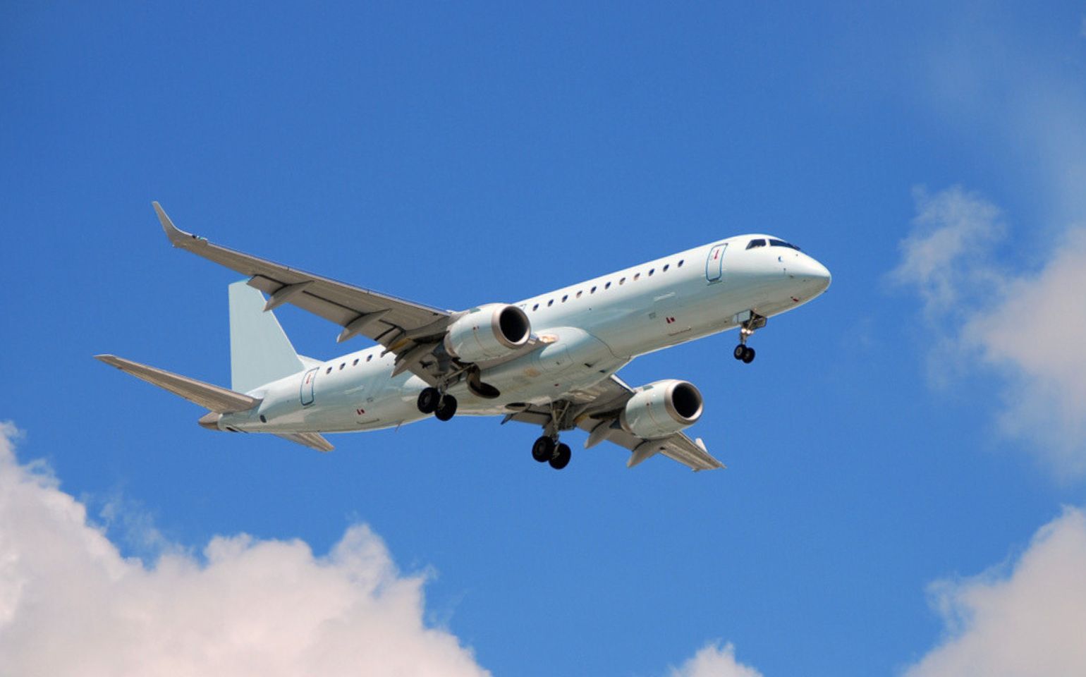 ERJ 190 Embraer charter