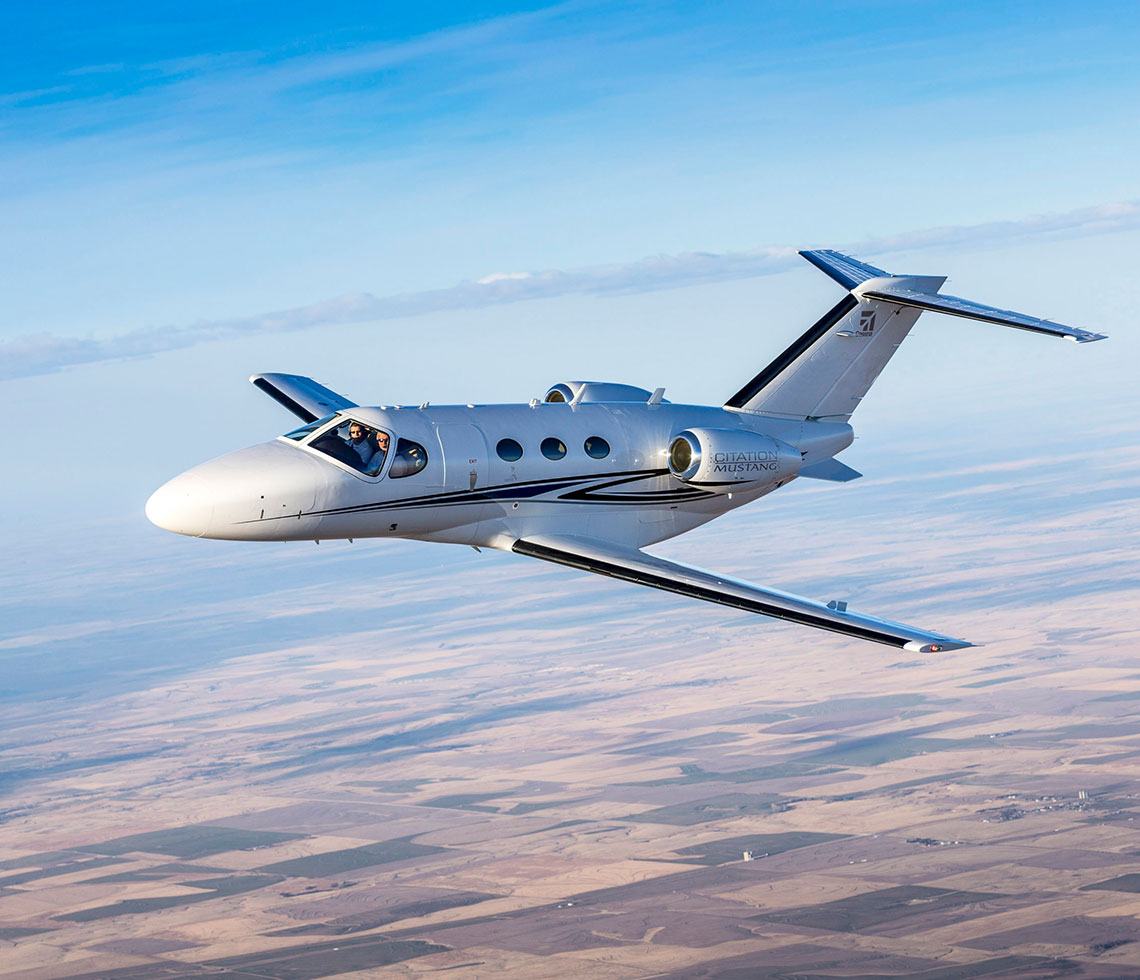 Cessna Citation Mustang jet flying